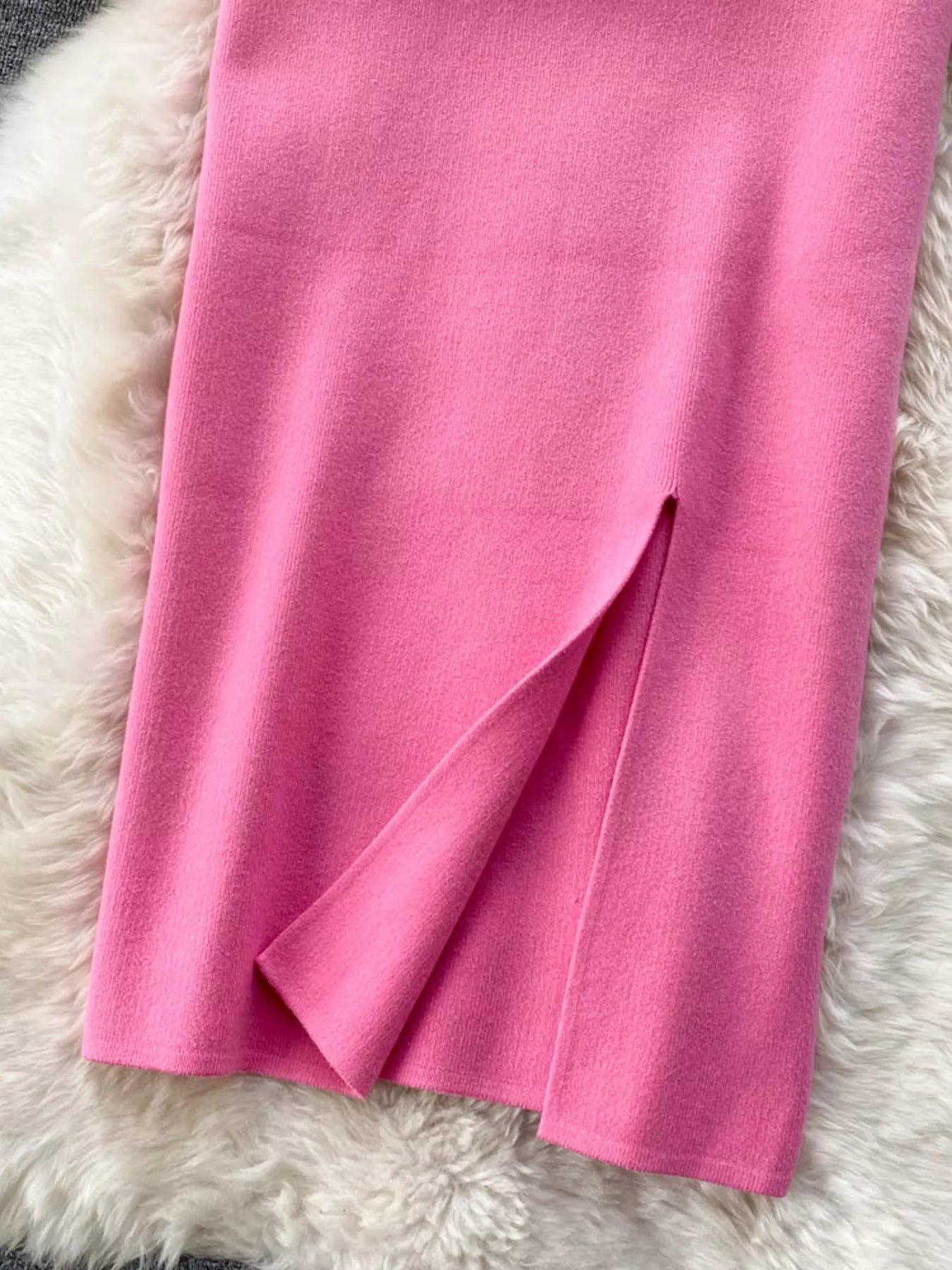 Slit Knit Midi Skirt Secondary image