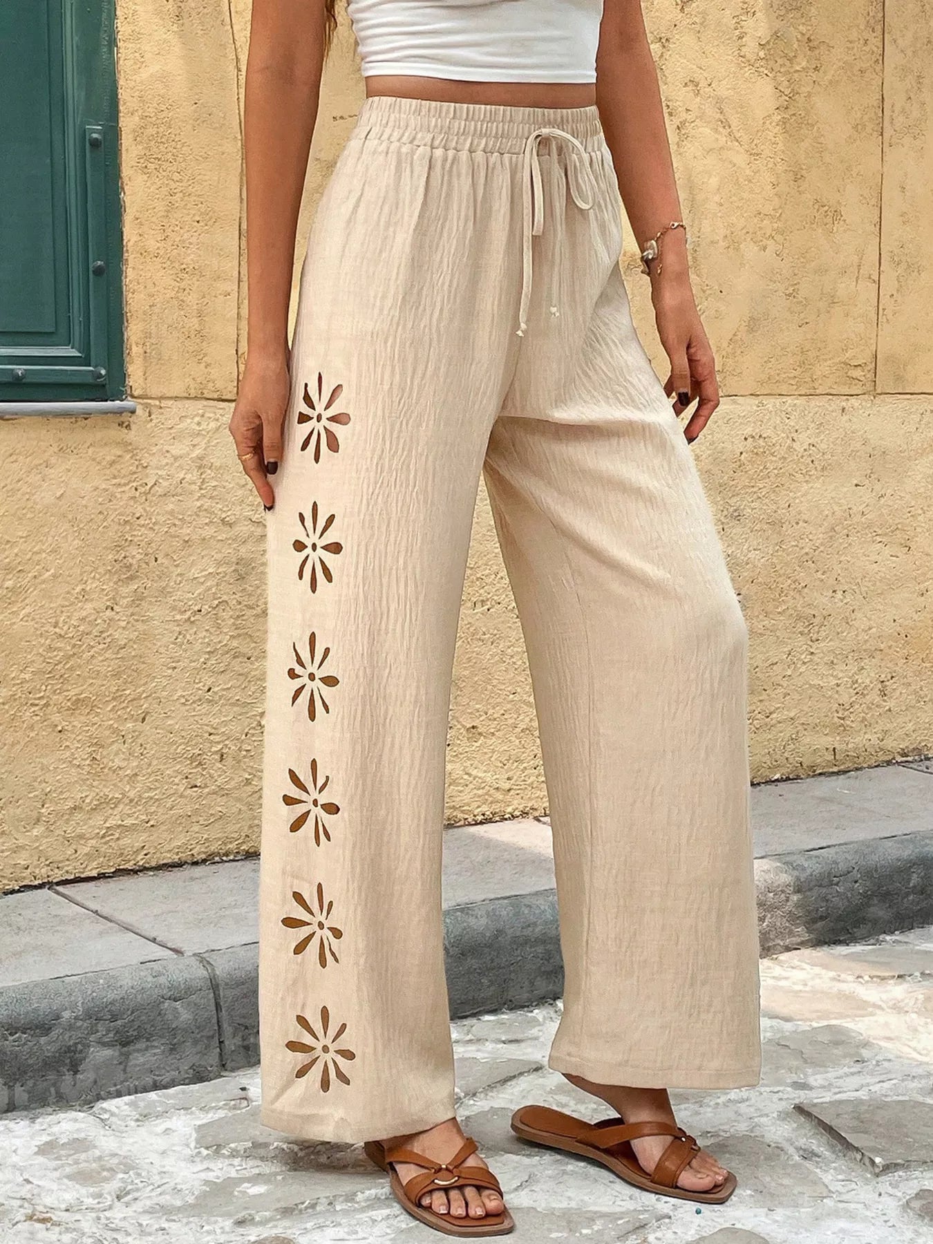 Casual Wide-Leg Pants Secondary image