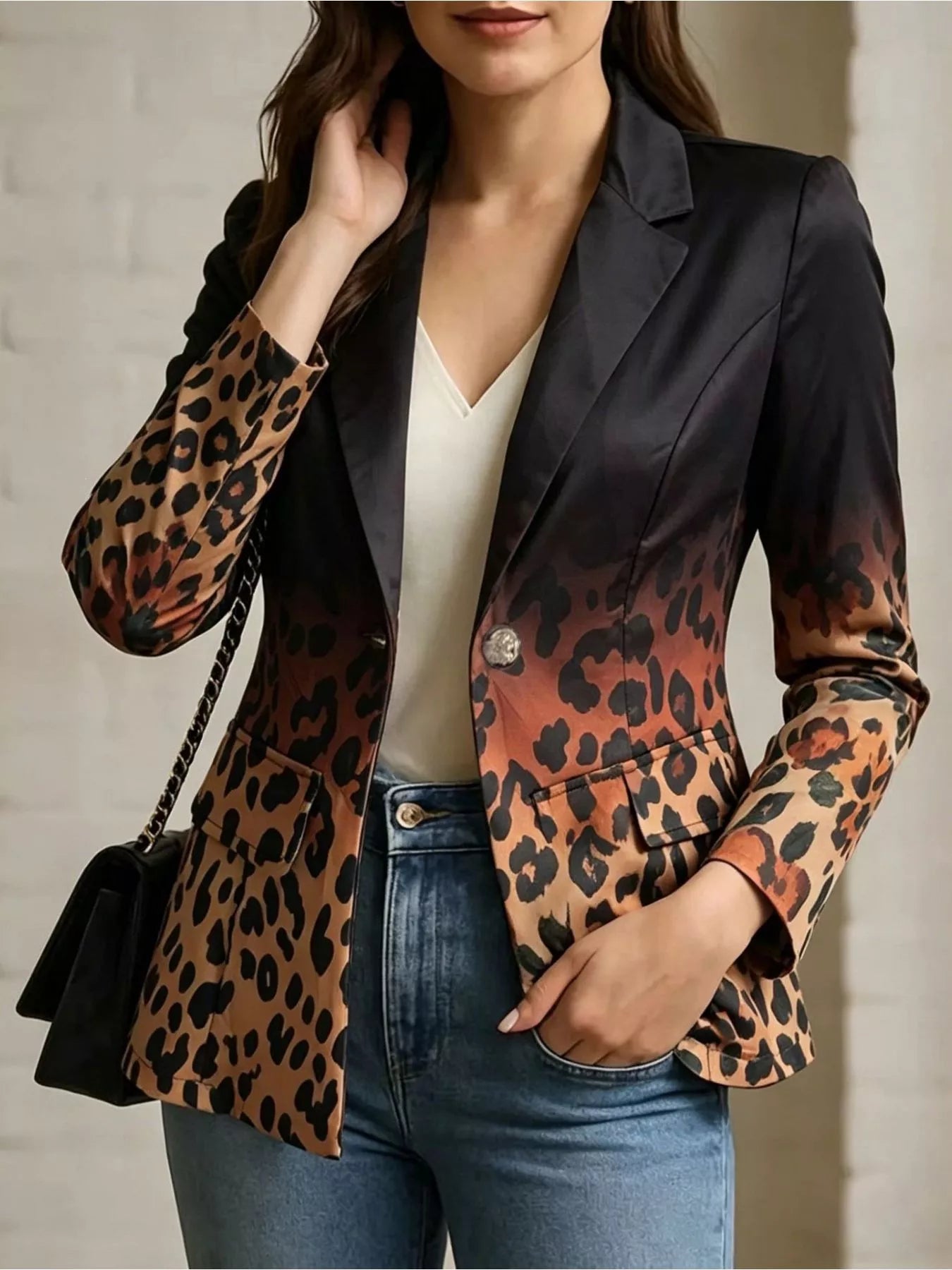 Leopard Print Contrast Long Sleeve Blazer Secondary image
