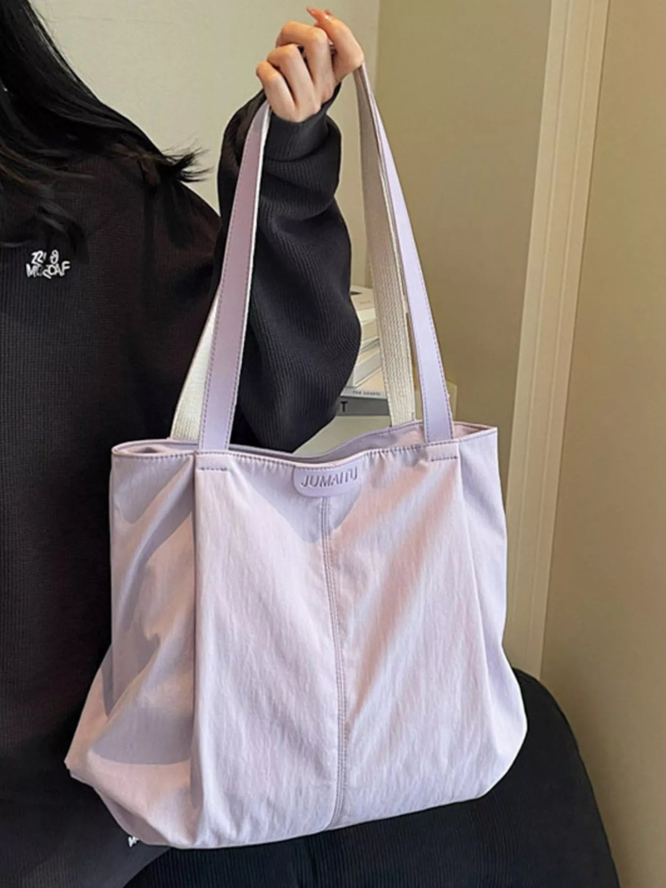 Lightweight Canvas Shoulder Bag Secondary image