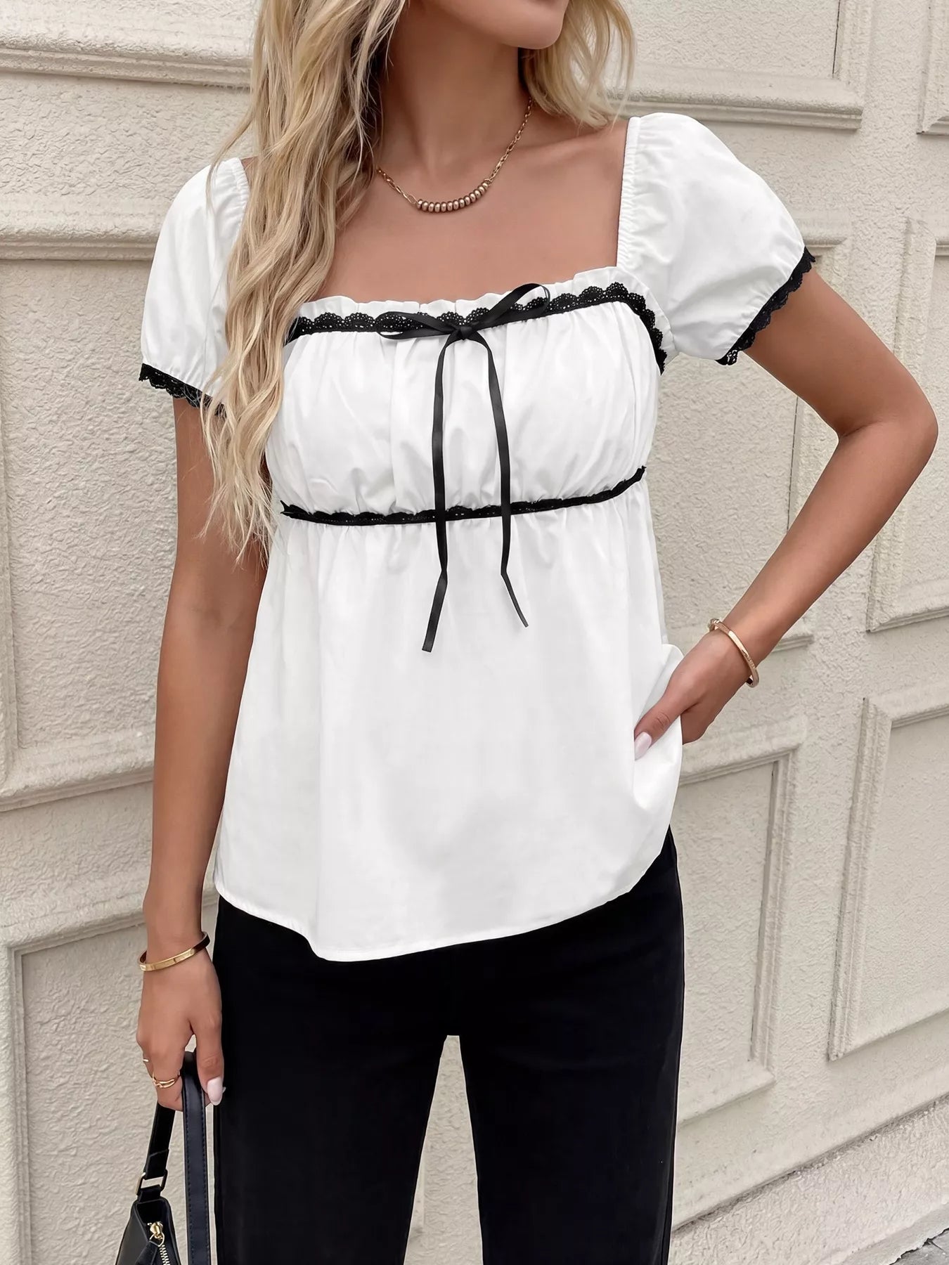 Lace Trim Bowknot Short Sleeve Blouse Secondary image