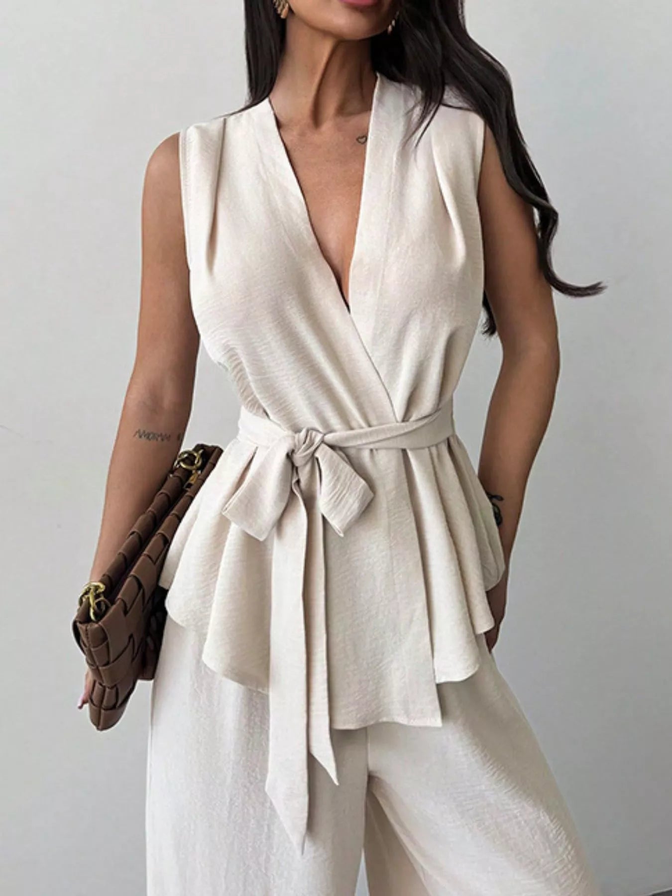 Sleeveless Top and Wide-Leg Pants Set Secondary image