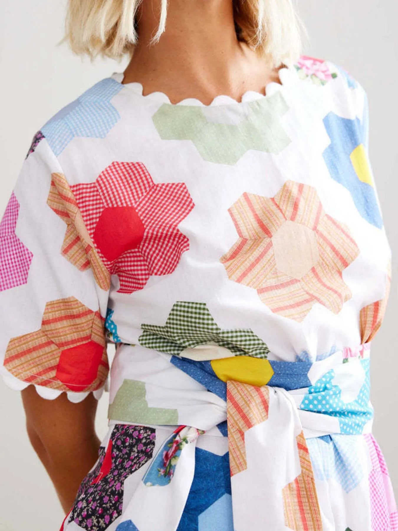 Floral Print Midi Dress with Scalloped Edges Secondary image