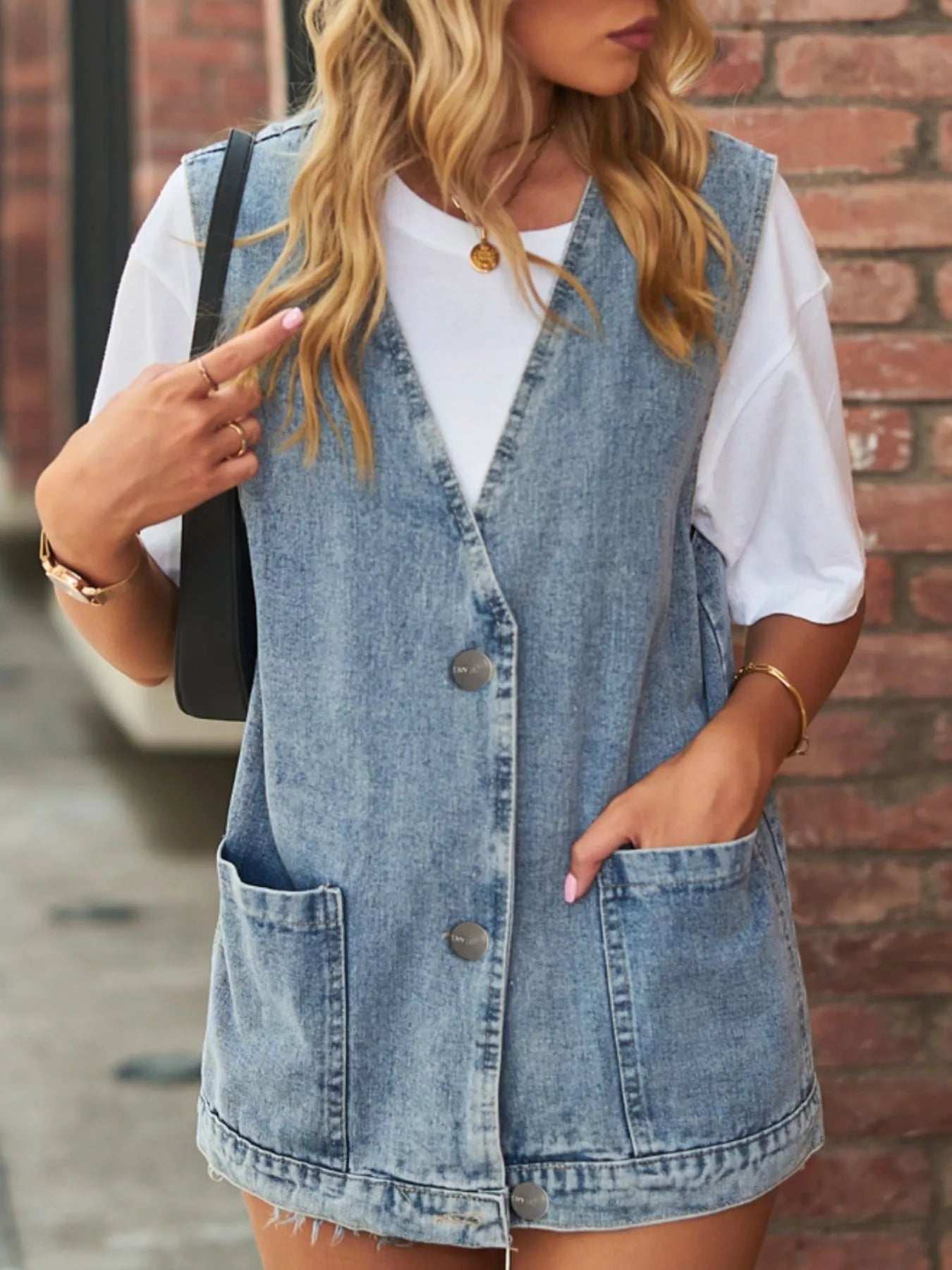 Sleeveless Button-Down Denim Jacket Vest Secondary image