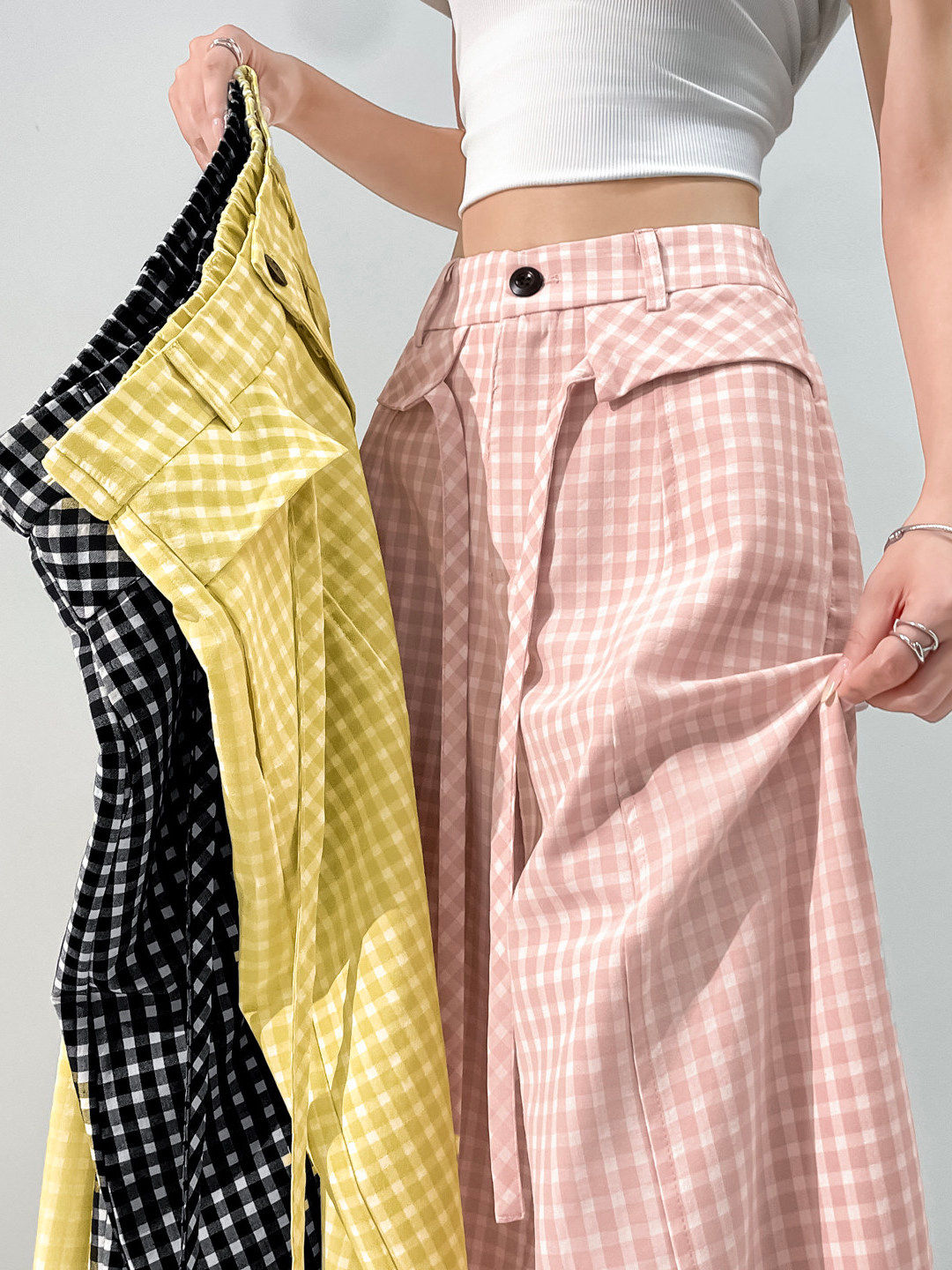 High Waist Loose Fit Casual Wide Leg Pants Women's Retro Plaid Dopamine Pants Main image