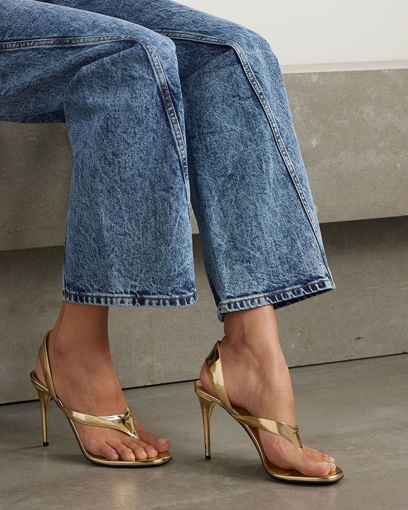 Infradito Sandals in Laminated Leather