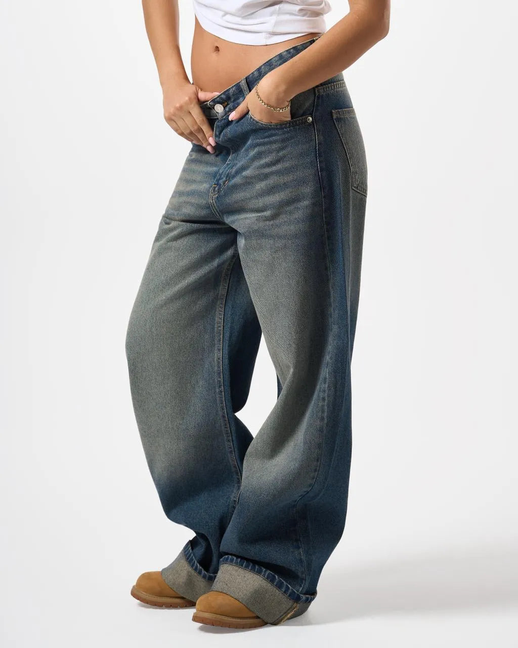 Women's Baggy Folded Mid-Waist Jeans