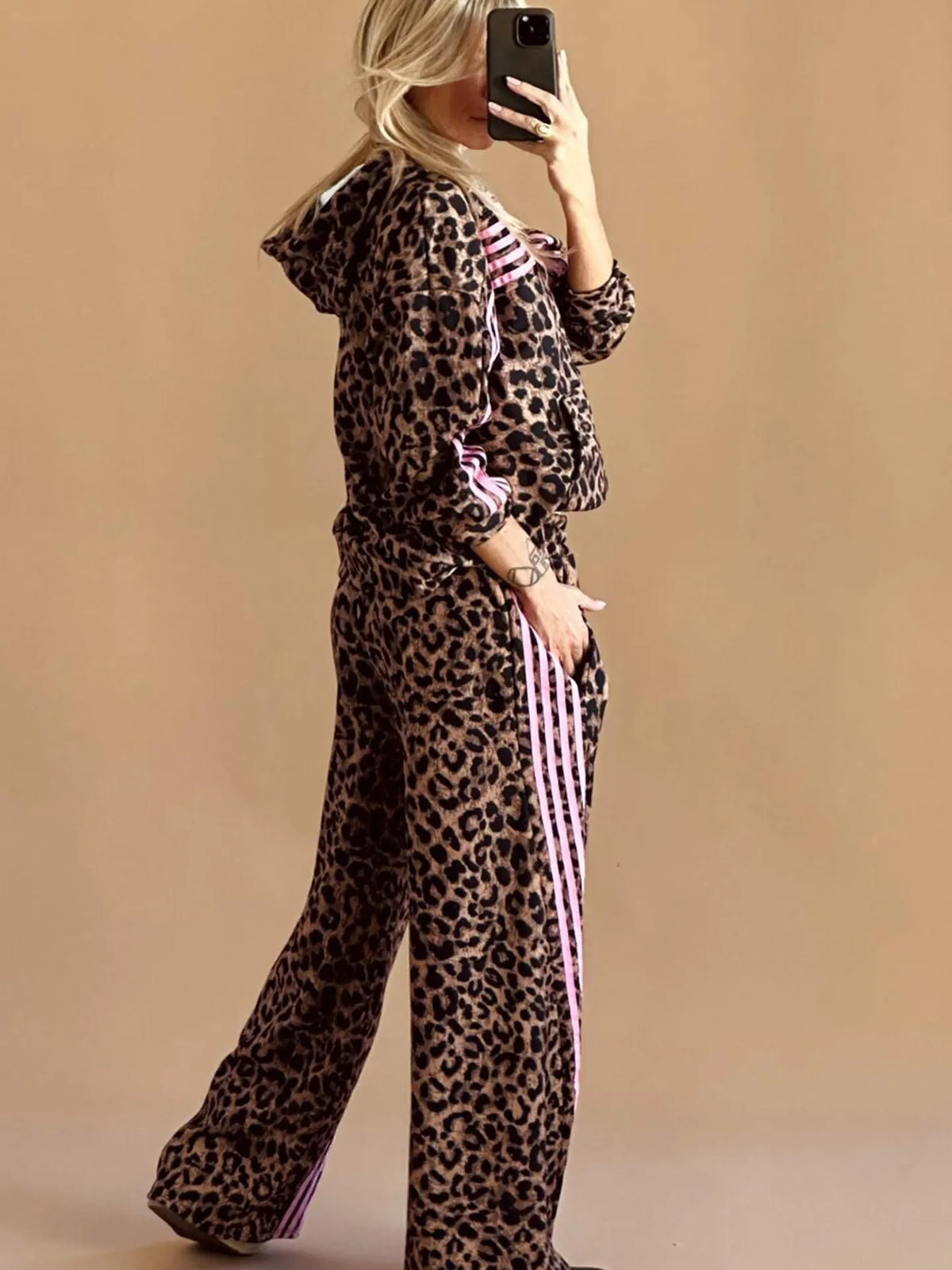 Women's Casual Hoodie and Trousers Tracksuit Set