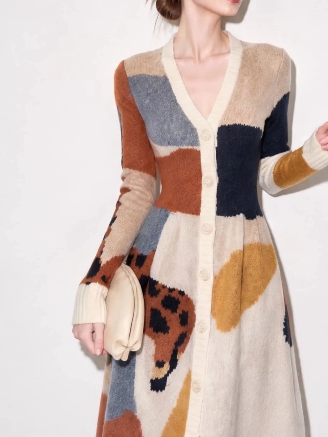 Women's Geometric V-Neck Button Colorblock Knit Midi Dress