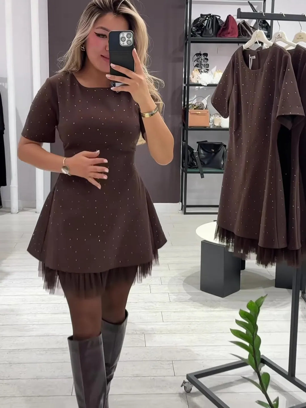 Women's Round Neck Short Sleeve Spliced Lace Mini Dress