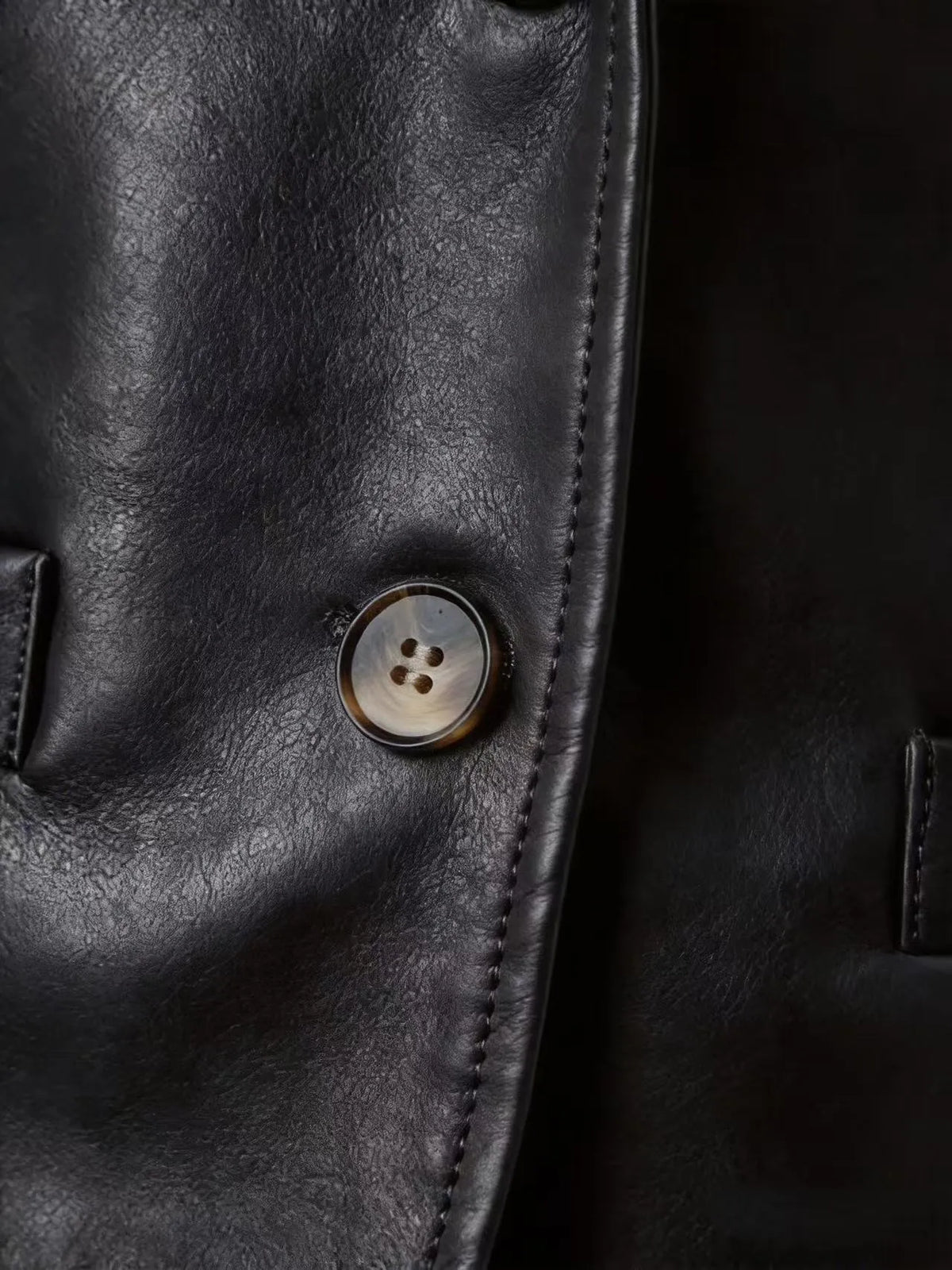 Women's Slim Fit Faux Leather Jacket Lapel Collar Long Sleeve