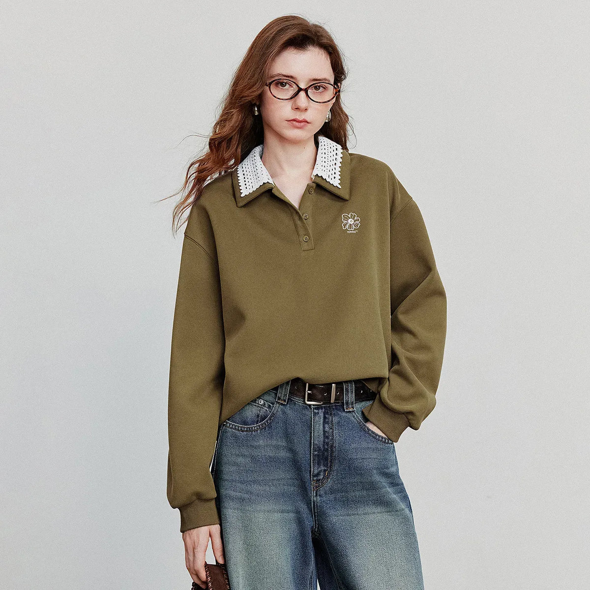 Women's Spliced Velvet Contrast Double Collar Pullover Sweatshirt